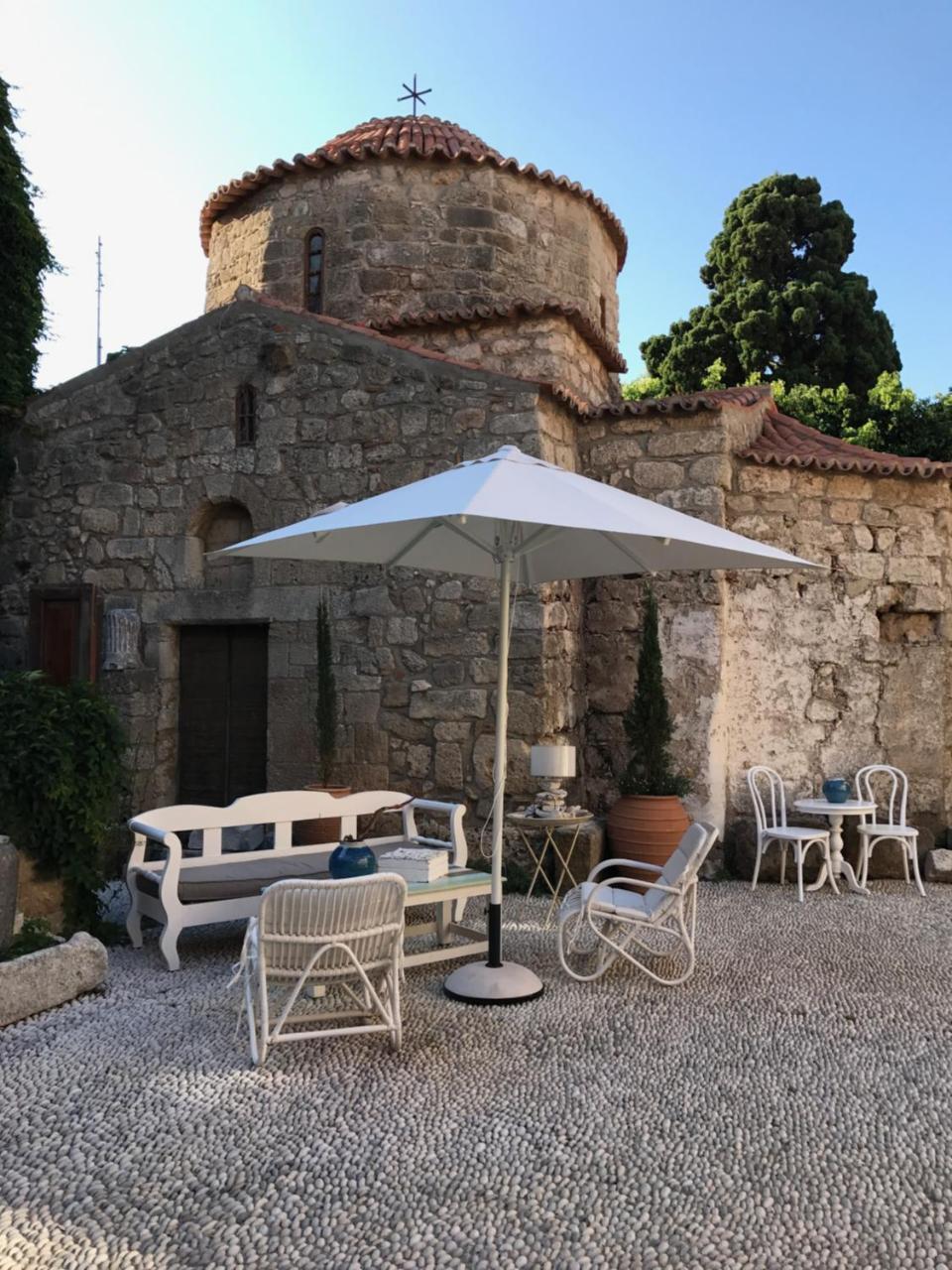 Saint Artemios Hotel And Oriental Suites Rhodes City Bagian luar foto