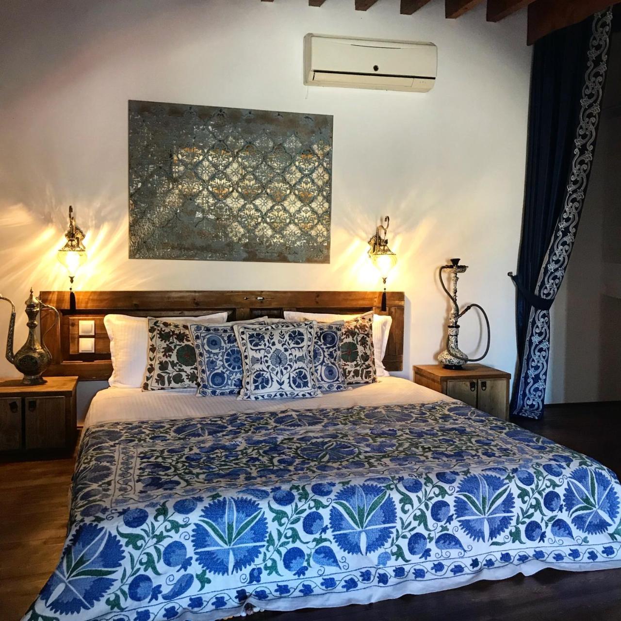 Saint Artemios Hotel And Oriental Suites Rhodes City Bagian luar foto