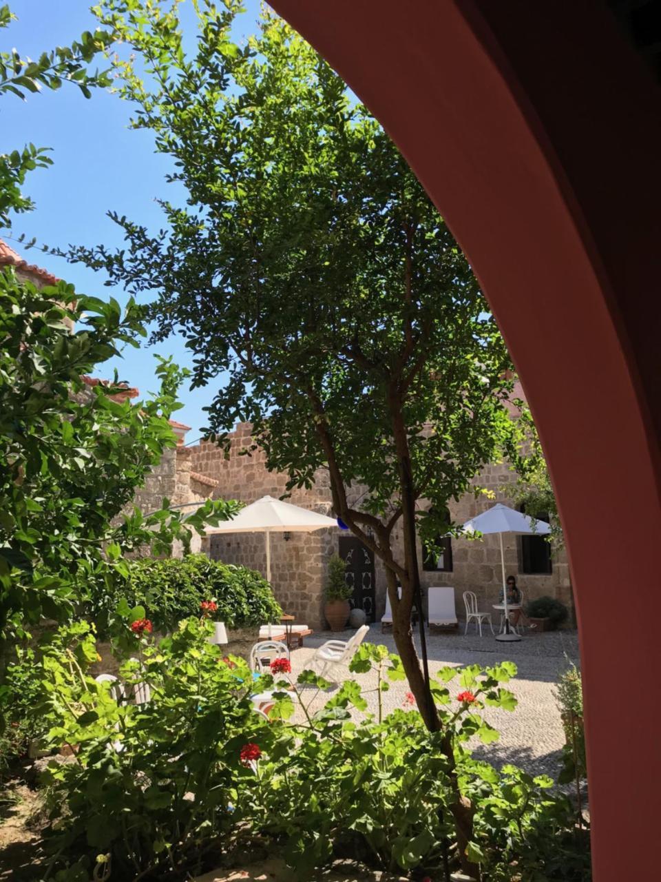 Saint Artemios Hotel And Oriental Suites Rhodes City Bagian luar foto