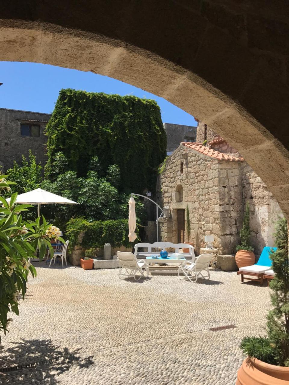 Saint Artemios Hotel And Oriental Suites Rhodes City Bagian luar foto