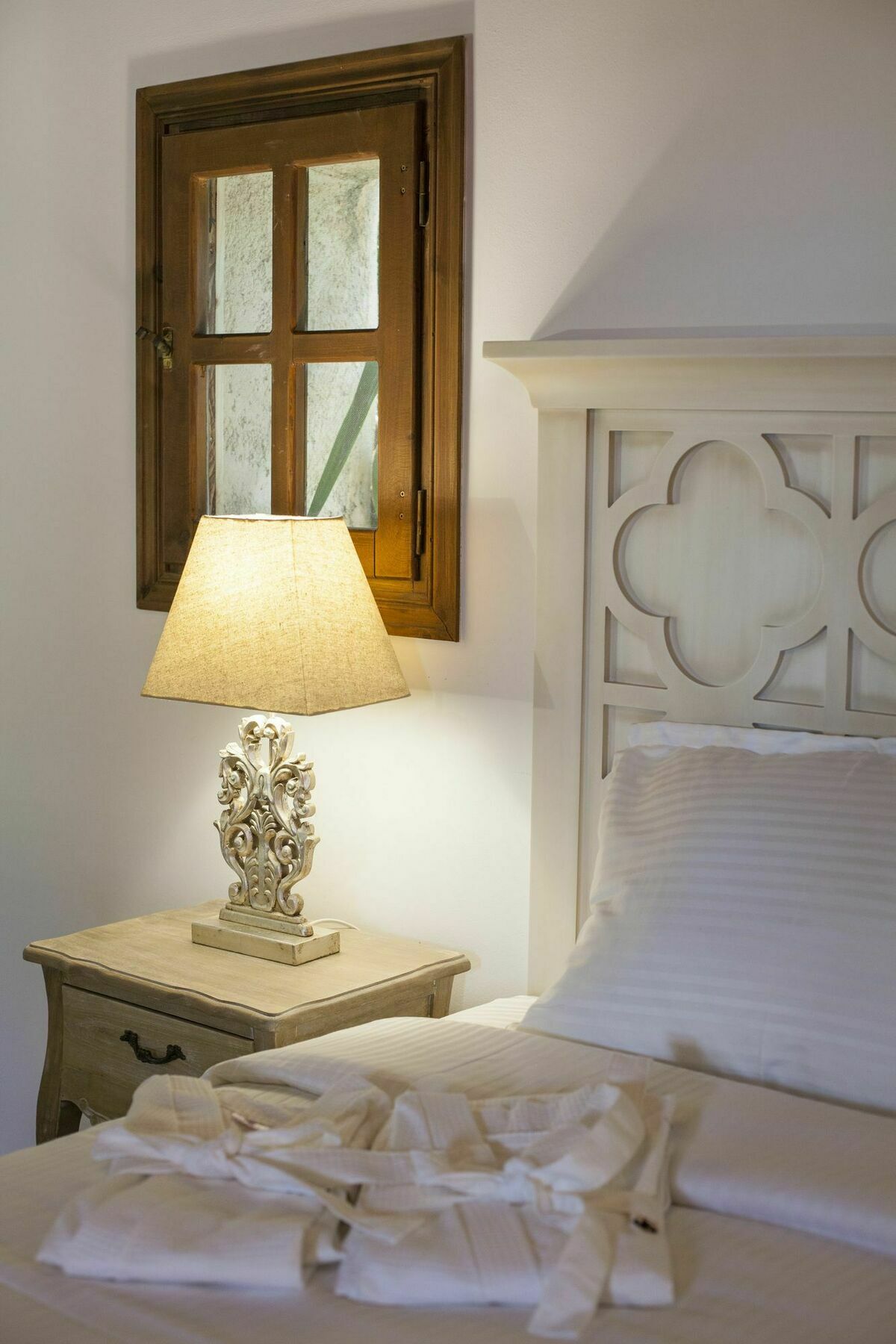Saint Artemios Hotel And Oriental Suites Rhodes City Bagian luar foto