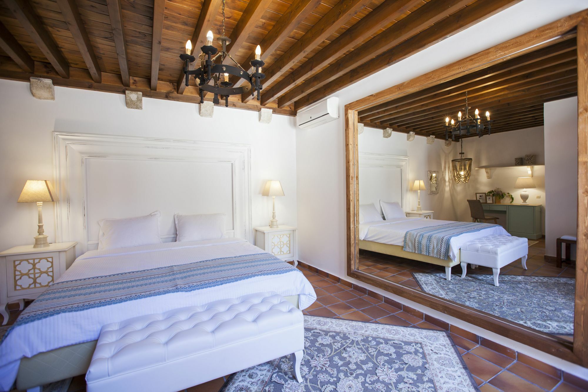 Saint Artemios Hotel And Oriental Suites Rhodes City Bagian luar foto