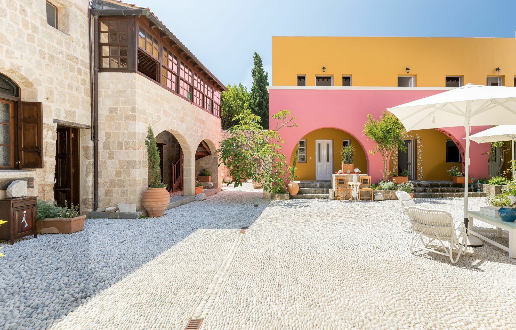 Saint Artemios Hotel And Oriental Suites Rhodes City Bagian luar foto